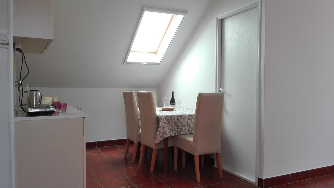 Apartment Dixy Belgrade Extérieur photo
